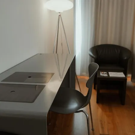 Arte Hotel Linz Exterior photo